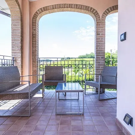 Villino Boschetti - A Terrace Overlooking The Sea Of Vasto Apartamento *